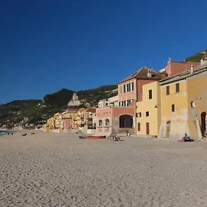 Appartamento Welcome - Borgo Saraceno, Varigotti